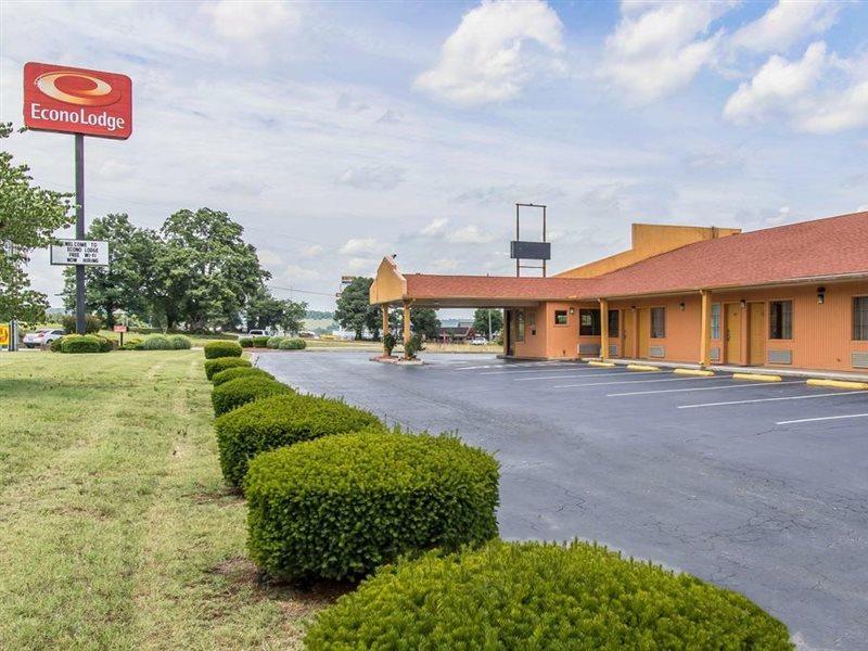 Econo Lodge Cornersville Buitenkant foto
