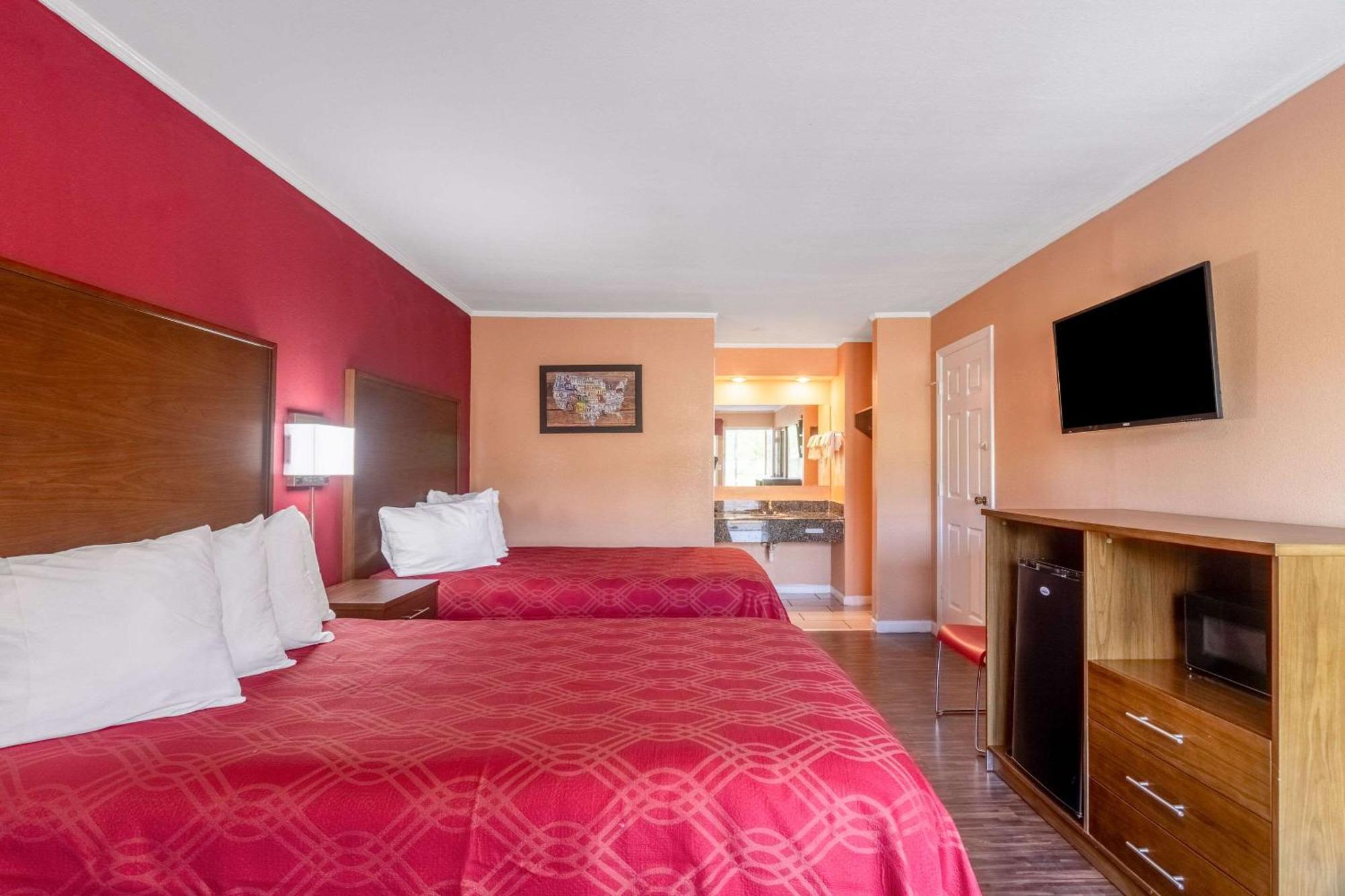 Econo Lodge Cornersville Buitenkant foto