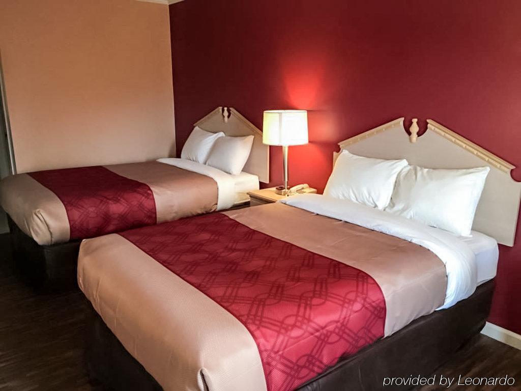 Econo Lodge Cornersville Buitenkant foto